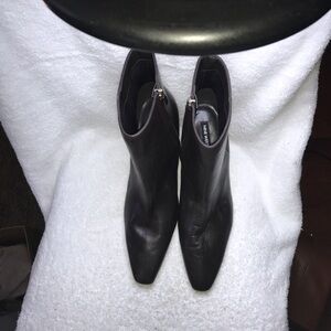Nine West Black Pointed Toe Leather Ankle Booties